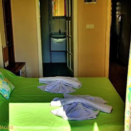 Paddys Apartments Ovacik Oludeniz Exterior photo